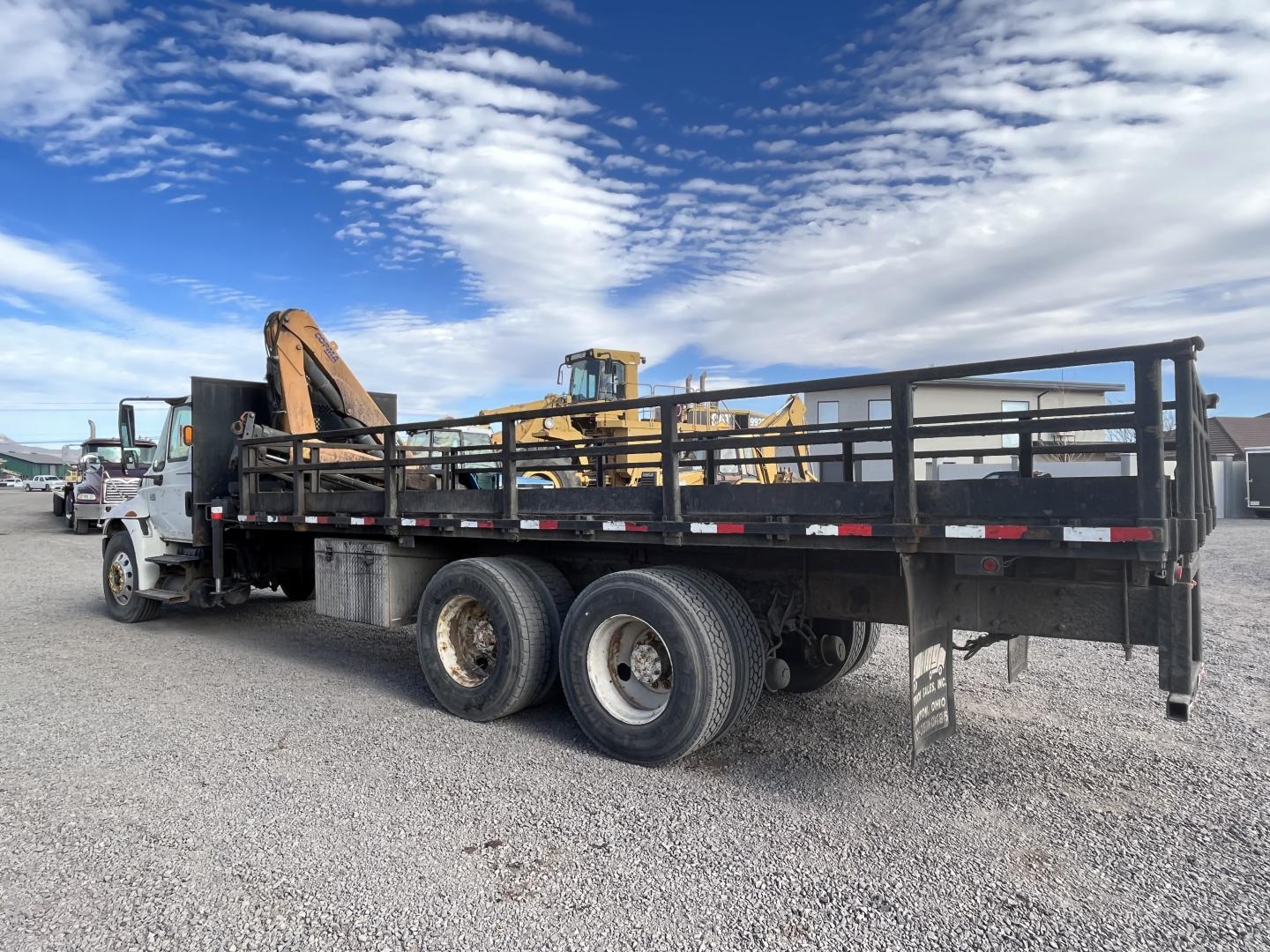 ./imagenes/INVOICE/2019/17415/CAMION INTERNATIONAL 4400 6X4 CON GRUA ARTICULADA COPMA 2000  (21).JPG